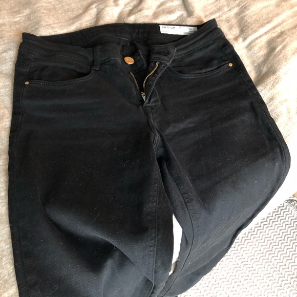 Black jean like slim pants - Picture 2 of 6